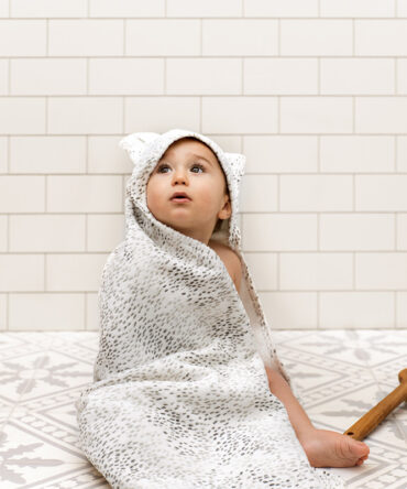 Capa de baño - Dots of fauna Kitty Elodie Details