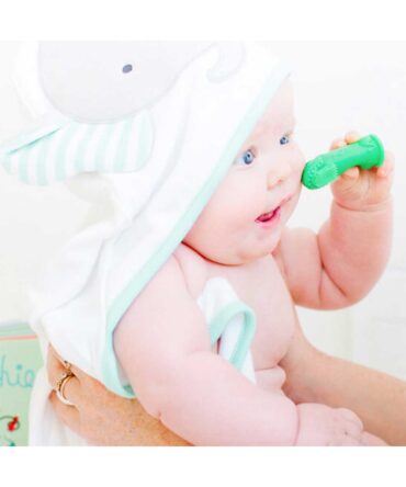 Cuento y Cepillo de Dientes de Dedo Willa la ballena