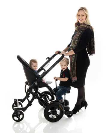 Plataforma de paseo Bumprider con asiento gris