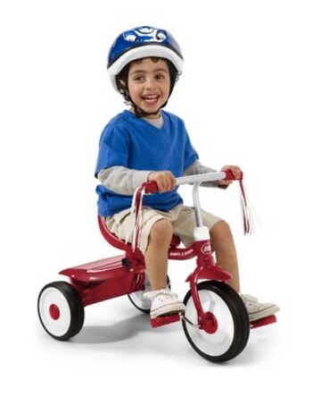 Radio flyer triciclo plegable