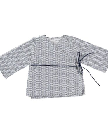 Camisa cruzada greca