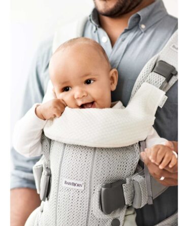 BabyBjorn babero para mochila porta bebé One blanco